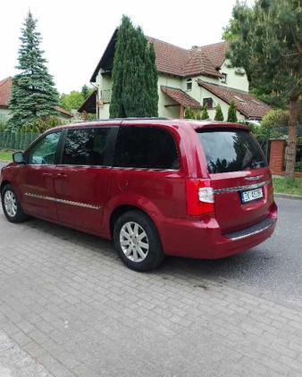 Chrysler Town &amp; Country cena 52500 przebieg: 158600, rok produkcji 2015 z Koszalin małe 154